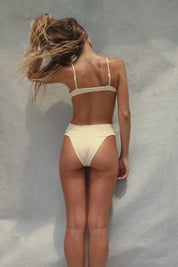 Knot Bikini Top - Surf Wax