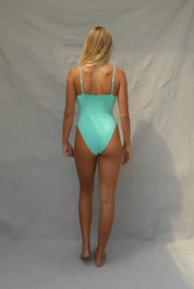 Knot One Piece - Calypso